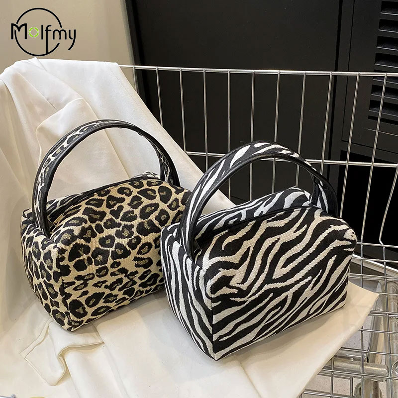 Leopar makyaj çantası lüks büy - Luxury Skincare & Spa incelemesi ve fiyatı